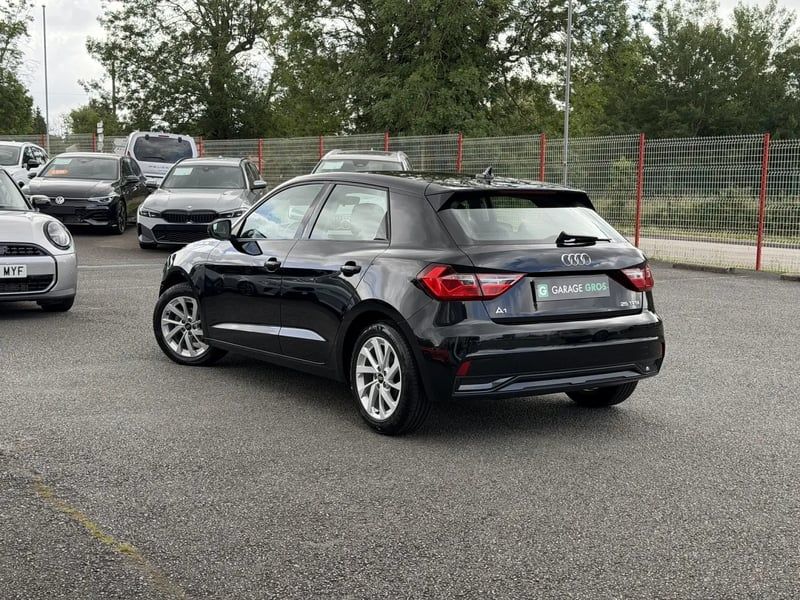 Photo de la voiture AUDI A1 SPORTBACK 25 TFSI 95 ch BVM5