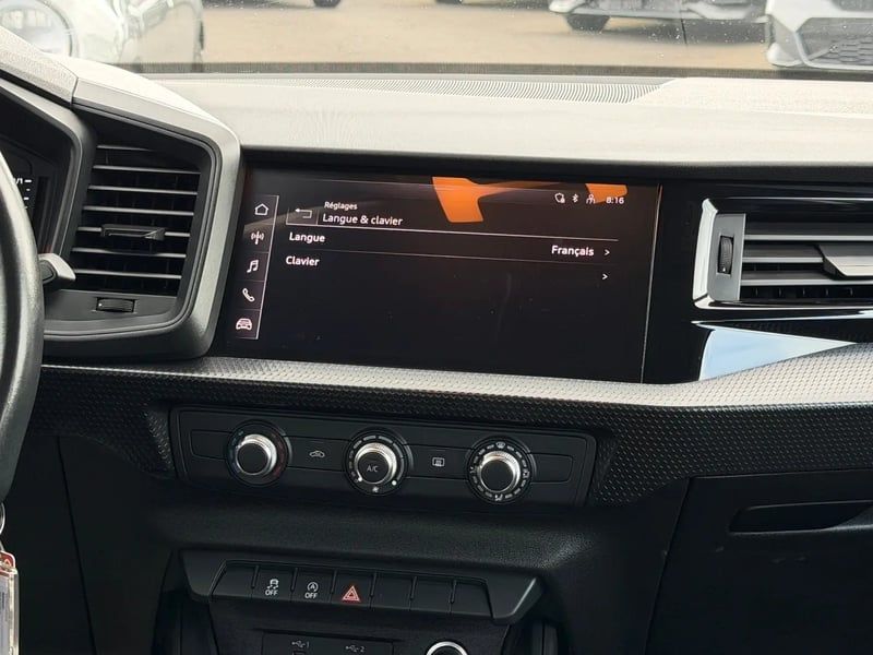 Photo de la voiture AUDI A1 SPORTBACK 25 TFSI 95 ch BVM5