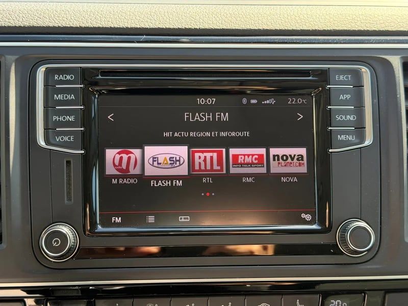 Photo de la voiture VOLKSWAGEN MULTIVAN 2.0 TDI 150 DSG7 Edition 30