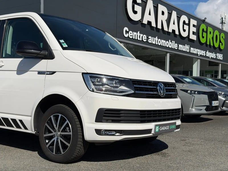 Photo de la voiture VOLKSWAGEN MULTIVAN 2.0 TDI 150 DSG7 Edition 30