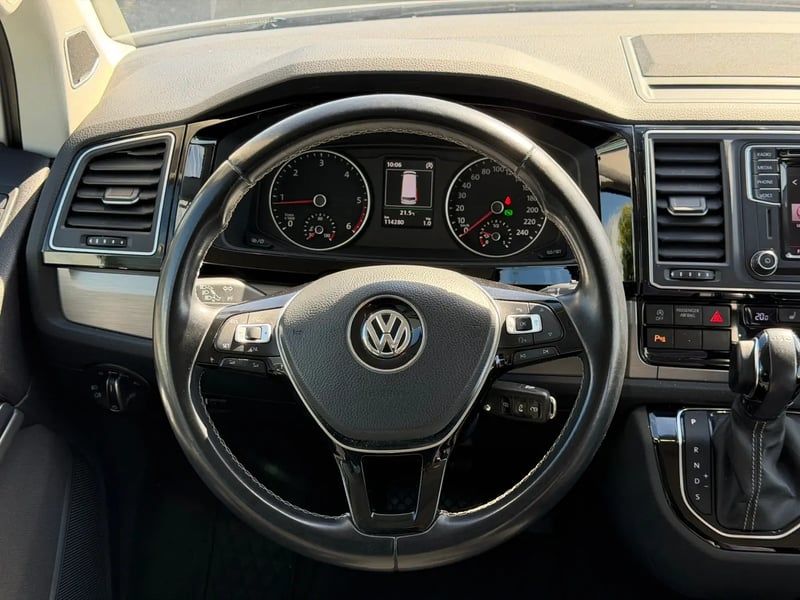 Photo de la voiture VOLKSWAGEN MULTIVAN 2.0 TDI 150 DSG7 Edition 30
