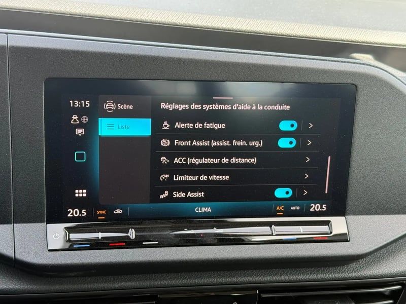 Photo de la voiture VOLKSWAGEN CADDY 2.0 TDI 102 BVM6