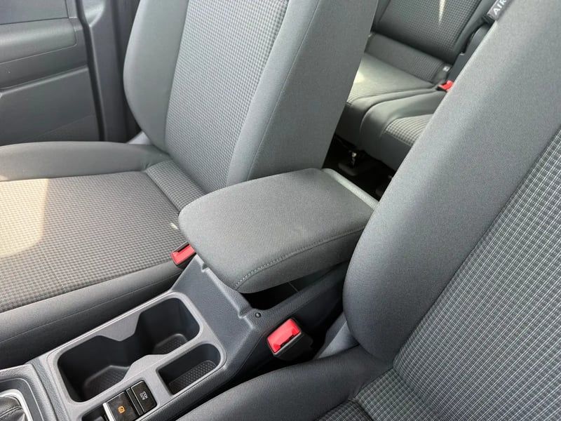 Photo de la voiture VOLKSWAGEN CADDY 2.0 TDI 102 BVM6