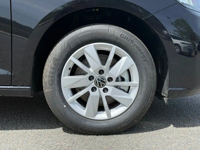Photo de la voiture VOLKSWAGEN CADDY 2.0 TDI 102 BVM6