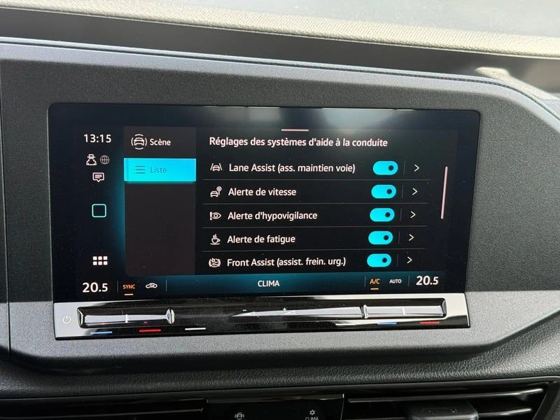 Photo de la voiture VOLKSWAGEN CADDY 2.0 TDI 102 BVM6