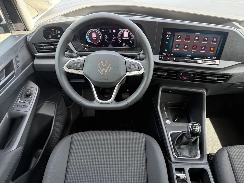 Photo de la voiture VOLKSWAGEN CADDY 2.0 TDI 102 BVM6