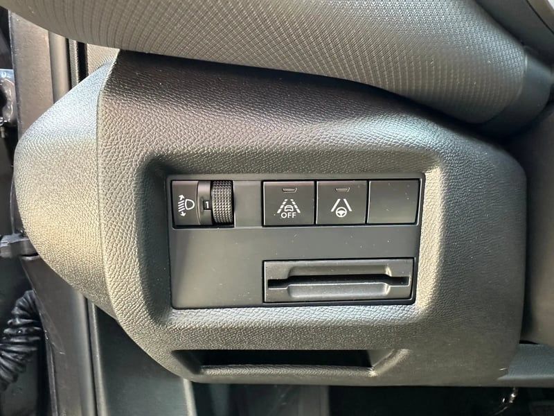 Photo de la voiture CITROEN C5 AIRCROSS BlueHDi 130 EAT8 Max