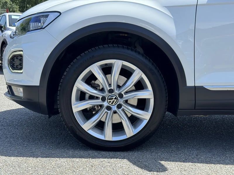 Photo de la voiture VOLKSWAGEN T-ROC 2.0 TDI 150 Start/Stop DSG7 Carat
