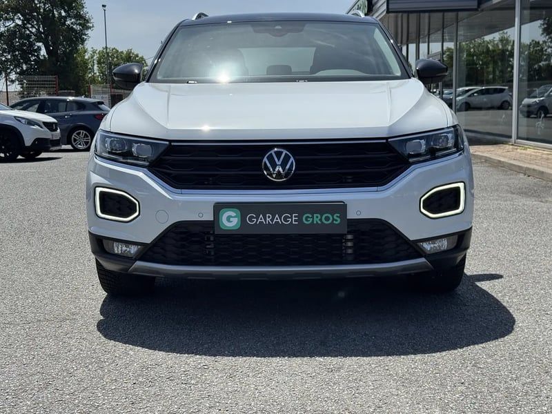 Photo de la voiture VOLKSWAGEN T-ROC 2.0 TDI 150 Start/Stop DSG7 Carat