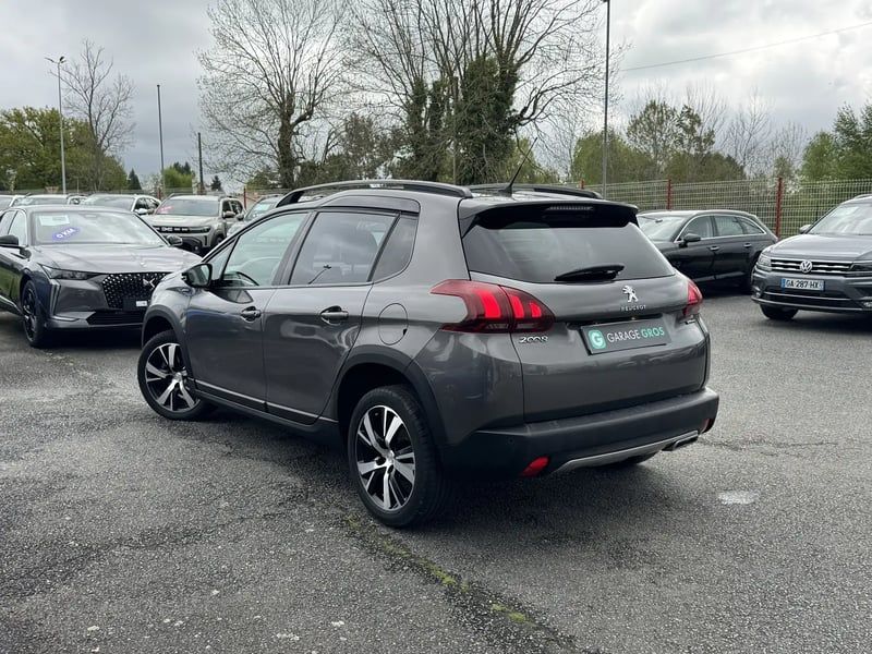 Photo de la voiture PEUGEOT 2008 PureTech 130ch S&S BVM6 GT Line