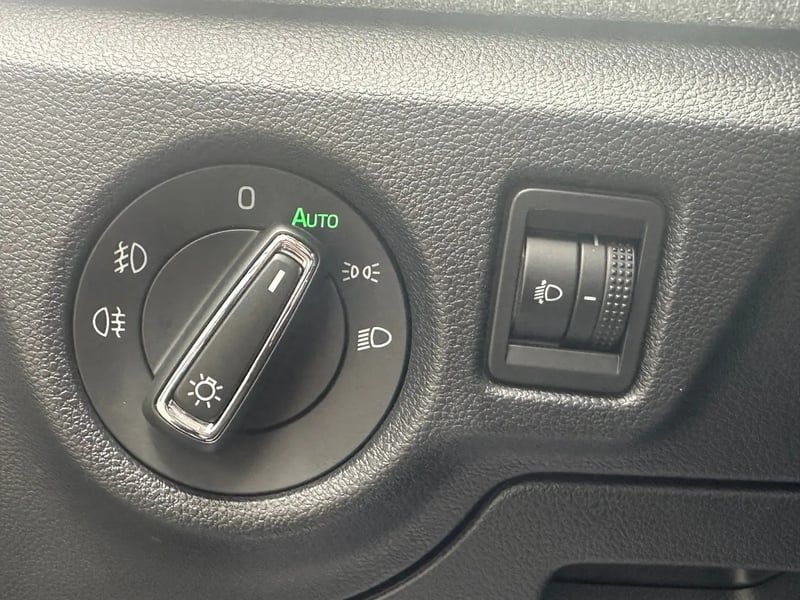 Photo de la voiture SKODA SCALA 1.0 TSI Evo 2 116 ch DSG7 Selection