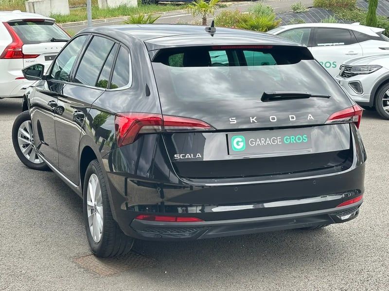 Photo de la voiture SKODA SCALA 1.0 TSI Evo 2 116 ch DSG7 Selection