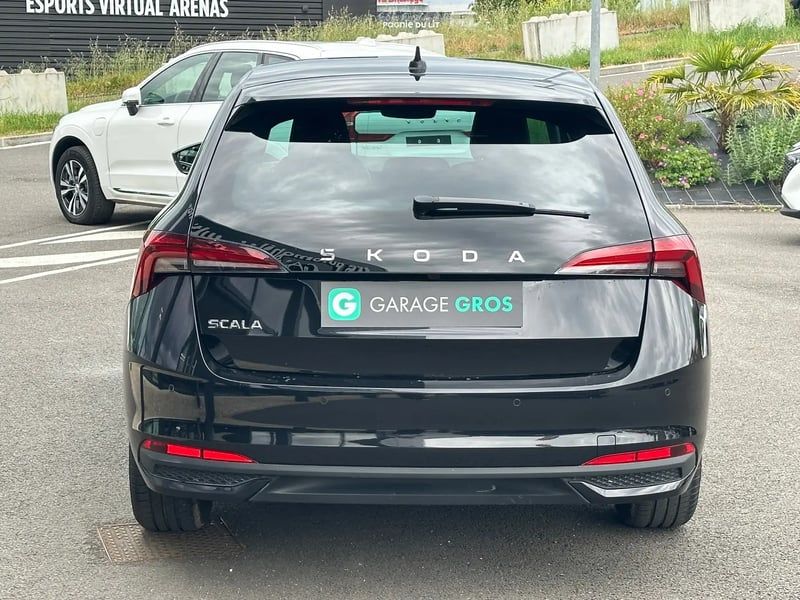 Photo de la voiture SKODA SCALA 1.0 TSI Evo 2 116 ch DSG7 Selection