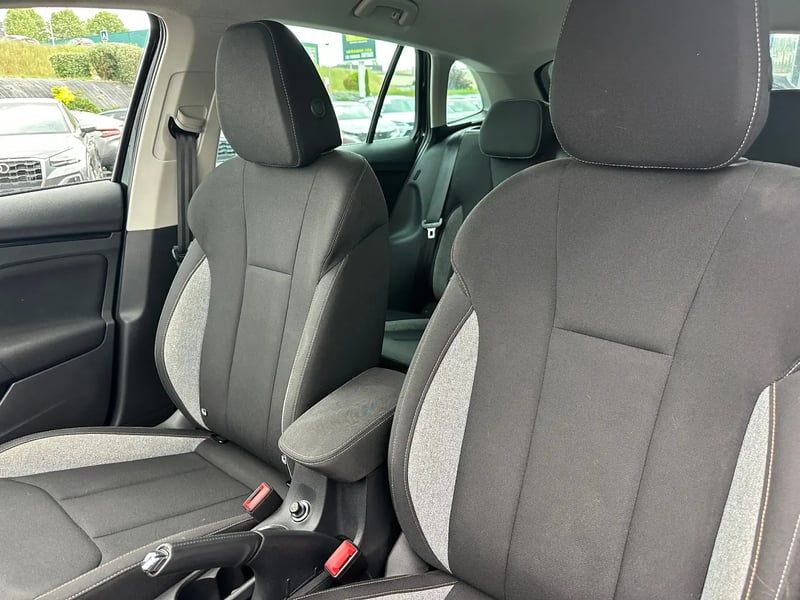 Photo de la voiture SKODA SCALA 1.0 TSI Evo 2 116 ch DSG7 Selection