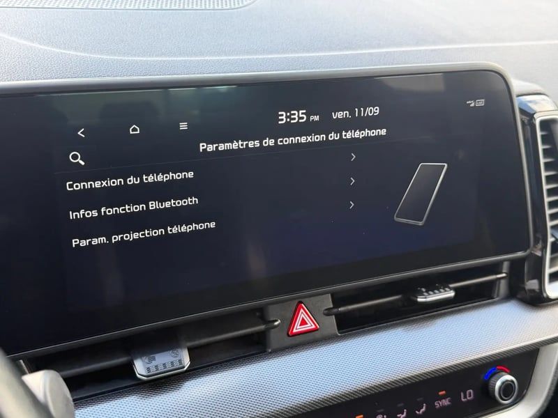 Photo de la voiture KIA SPORTAGE 1.6 T-GDi 150ch MHEV DCT7 4x2 Design