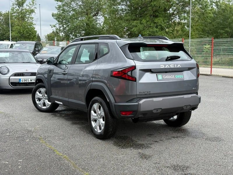 Photo de la voiture DACIA DUSTER Hybrid-G 150 4x4 Expression
