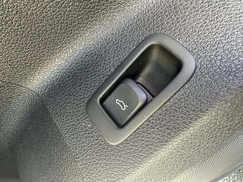 Photo de la voiture AUDI Q2 35 TFSI 150 S tronic 7 S line