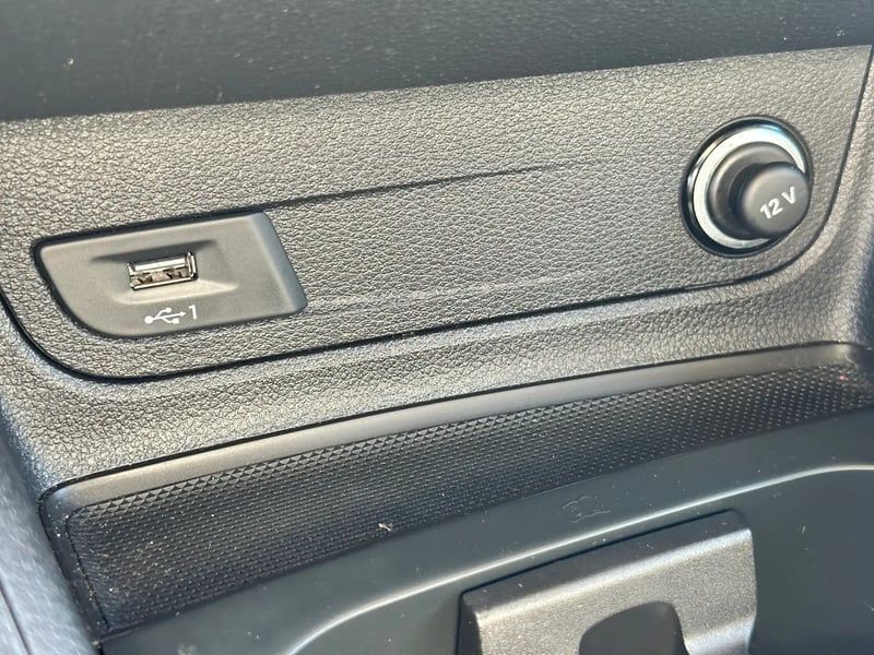 Photo de la voiture AUDI Q2 35 TFSI 150 S tronic 7 S line