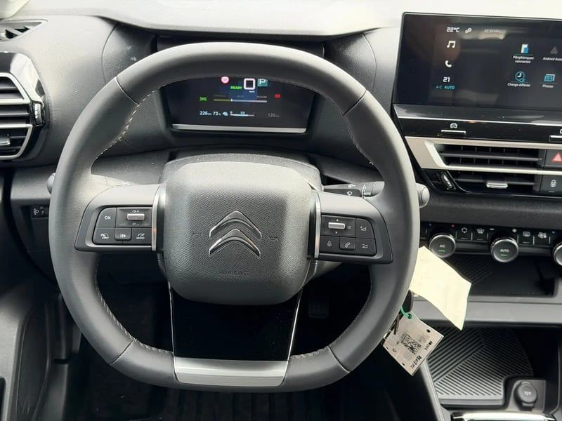 Photo de la voiture CITROEN E-C4 136 ch autonomie standard  Automatique Plus
