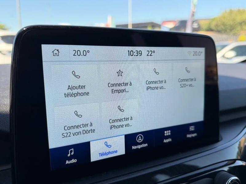 Photo de la voiture FORD KUGA 1.5 TDCi 120 S&S 4x2 Powershift ST-Line