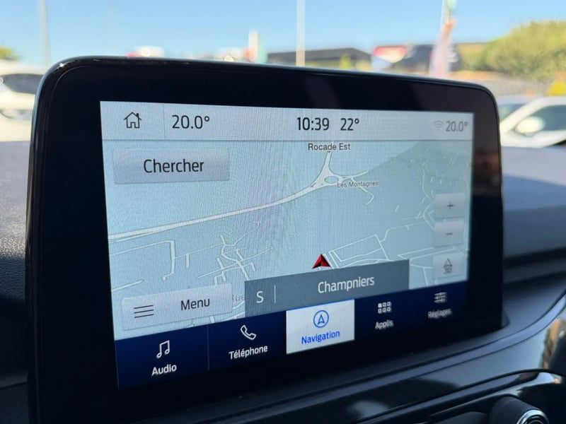 Photo de la voiture FORD KUGA 1.5 TDCi 120 S&S 4x2 Powershift ST-Line