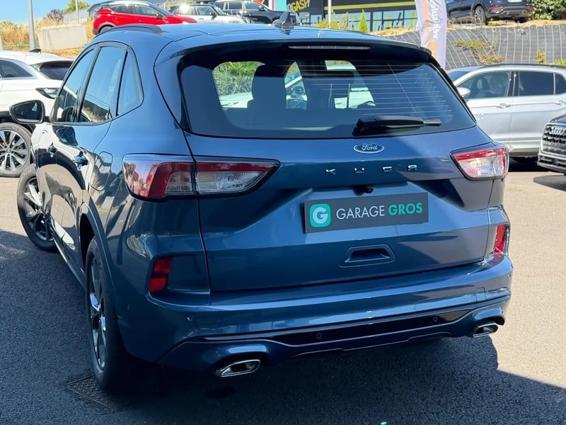 Photo de la voiture FORD KUGA 1.5 TDCi 120 S&S 4x2 Powershift ST-Line