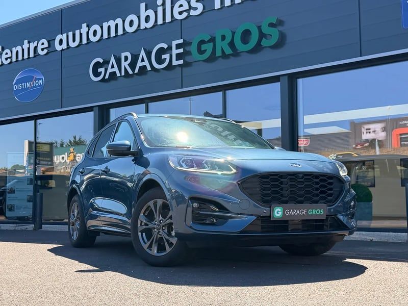 Photo de la voiture FORD KUGA 1.5 TDCi 120 S&S 4x2 Powershift ST-Line