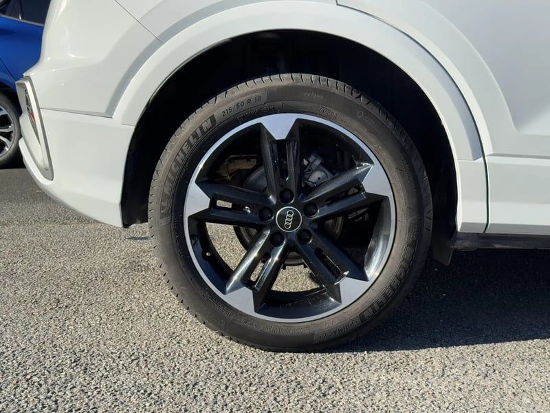 Photo de la voiture AUDI Q2 30 TFSI 110 BVM6 Advanced