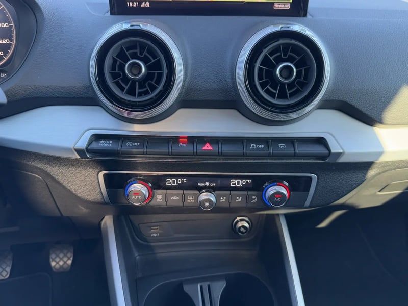 Photo de la voiture AUDI Q2 30 TFSI 110 BVM6 Advanced