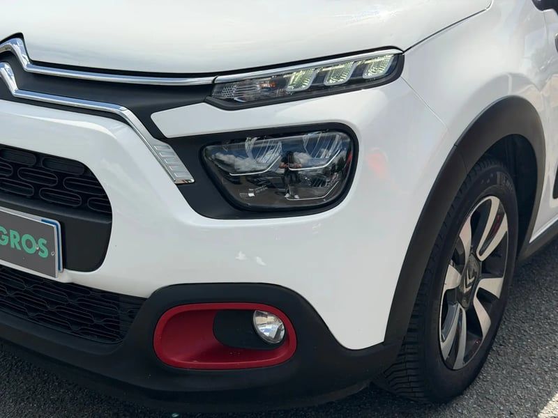 Photo de la voiture CITROEN C3 BlueHDi 100 S&S BVM6 C-Series