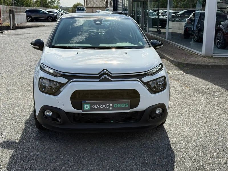 Photo de la voiture CITROEN C3 PureTech 110 S&S EAT6 Shine