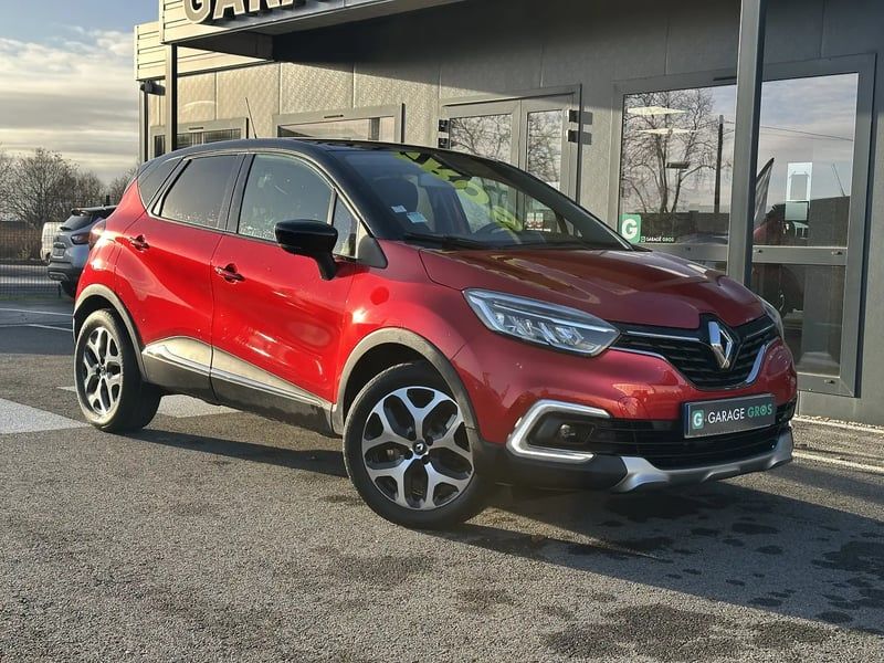 Photo de la voiture RENAULT CAPTUR TCe 120 Energy EDC Intens