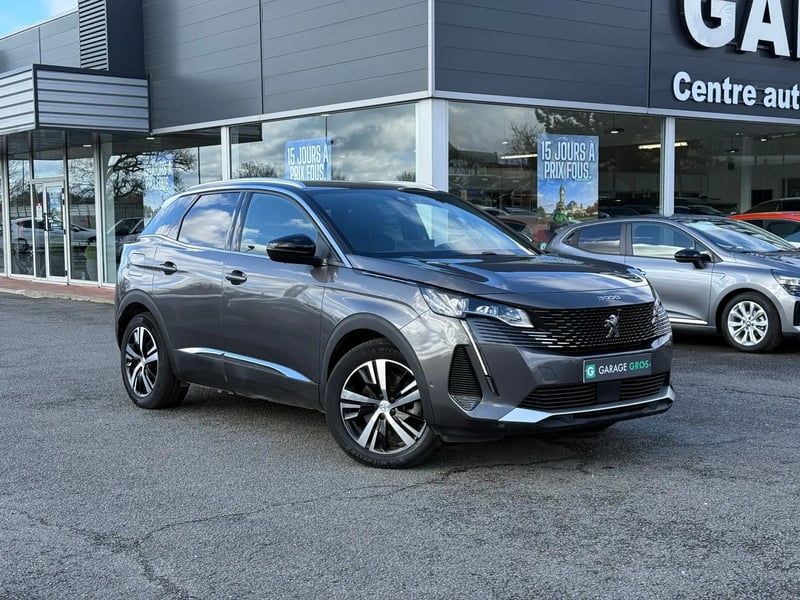 Photo de la voiture PEUGEOT 3008 Hybrid4 300 e-EAT8 GT