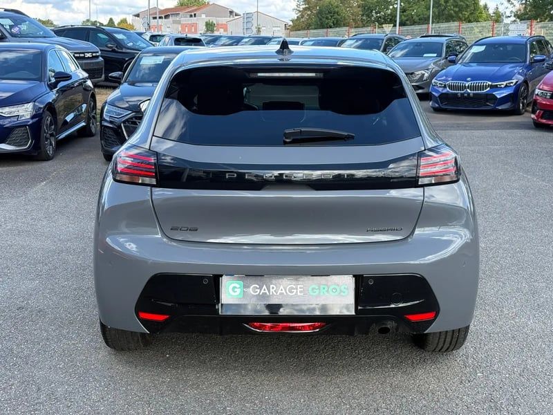 Photo de la voiture PEUGEOT 208 Hybrid 100 e-DCS6 Allure