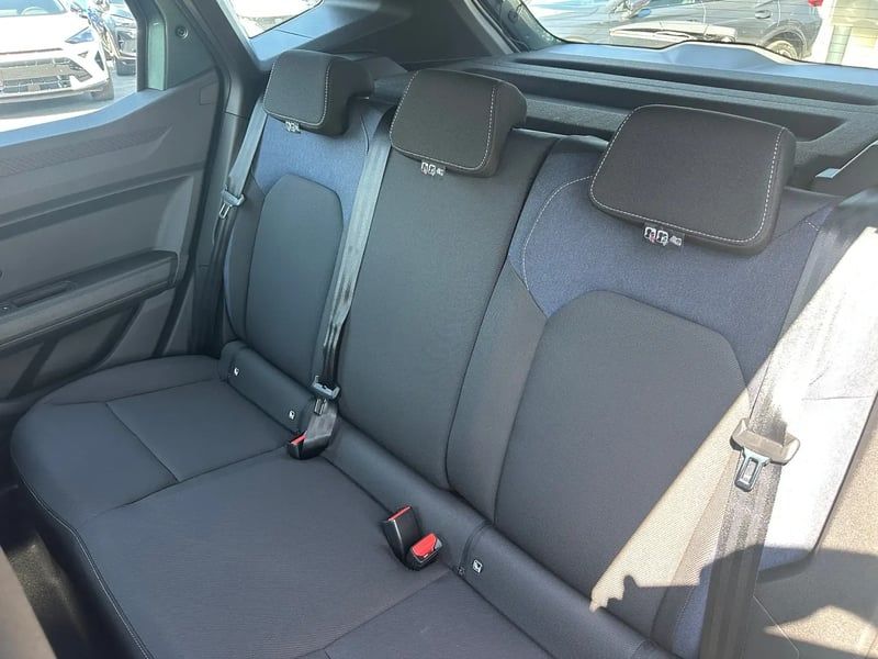 Photo de la voiture DACIA DUSTER Hybrid-G 150 4x4 Expression