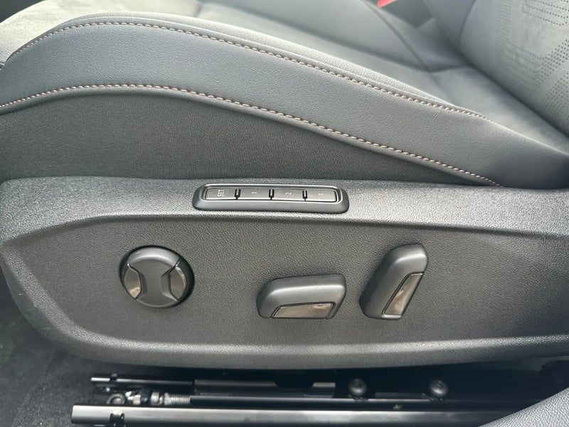 Photo de la voiture CUPRA FORMENTOR 2.0 TDI 150 ch DSG7 V