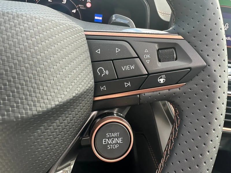 Photo de la voiture CUPRA FORMENTOR 2.0 TDI 150 ch DSG7 V