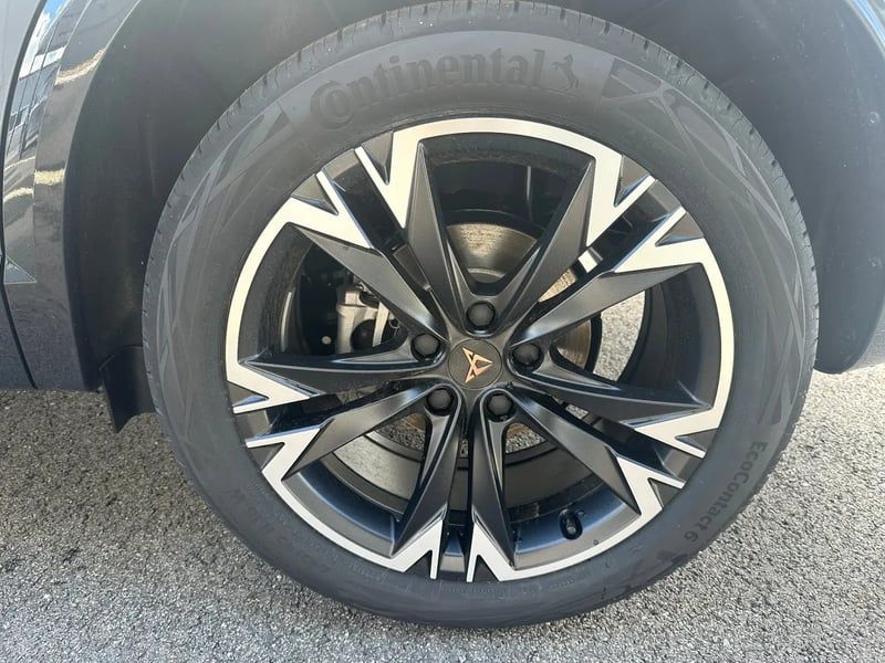 Photo de la voiture CUPRA FORMENTOR 2.0 TDI 150 ch DSG7 V