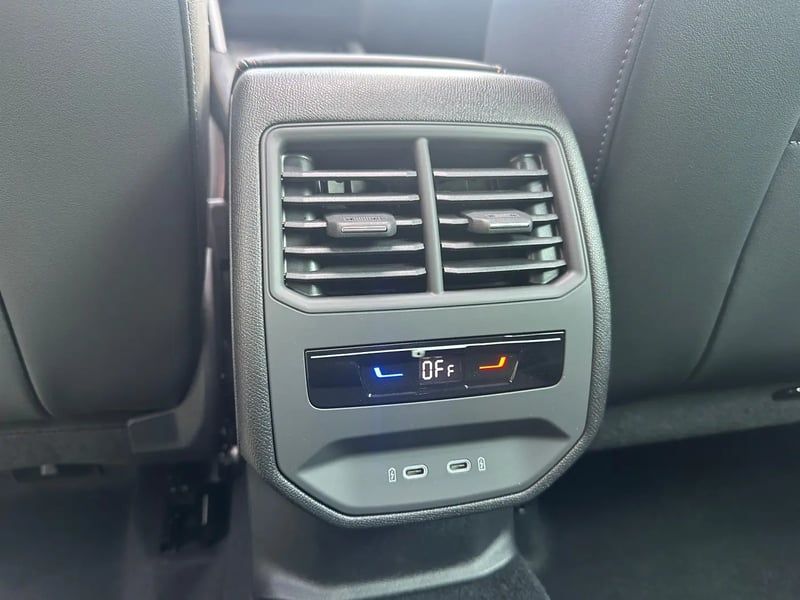 Photo de la voiture CUPRA FORMENTOR 2.0 TDI 150 ch DSG7 V