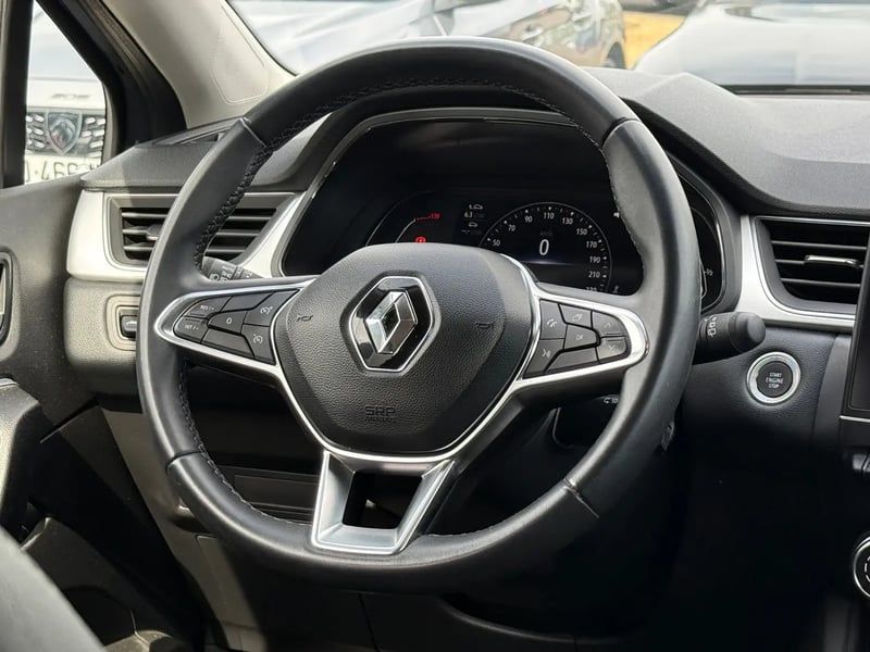 Photo de la voiture RENAULT CAPTUR mild hybrid 140 Techno