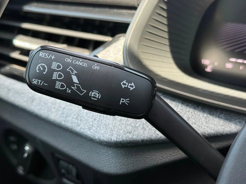Photo de la voiture SKODA KAMIQ 1.0 TSI Evo 2 116 ch BVM6 Selection