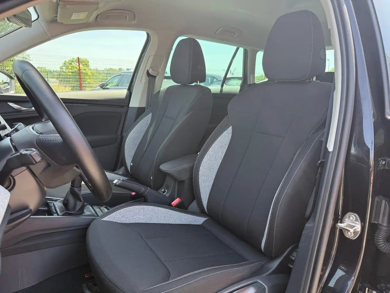 Photo de la voiture SKODA KAMIQ 1.0 TSI Evo 2 116 ch BVM6 Selection