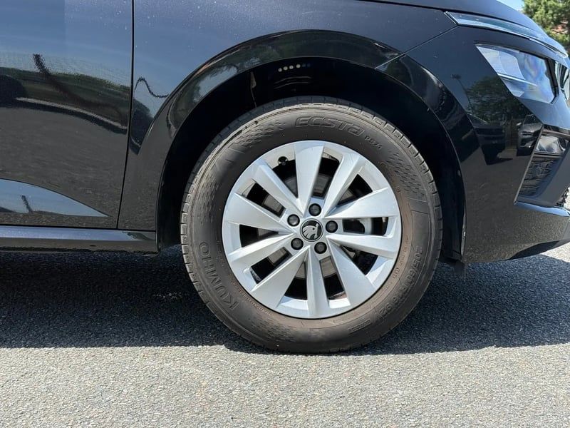 Photo de la voiture SKODA KAMIQ 1.0 TSI Evo 2 116 ch BVM6 Selection