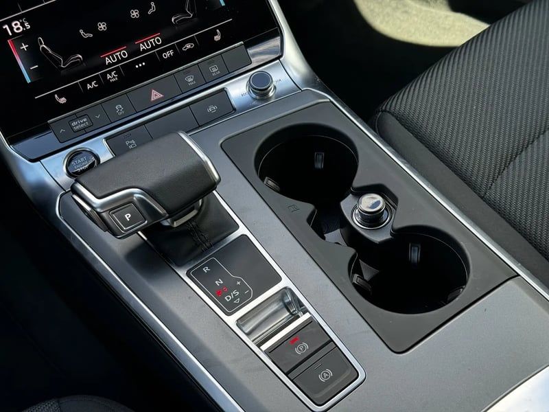 Photo de la voiture AUDI A6 35 TDI 163 ch S tronic 7