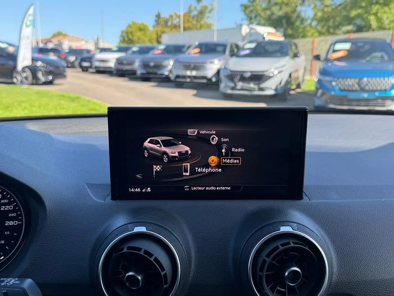 Photo de la voiture AUDI Q2 35 TFSI 150 S tronic 7 S line