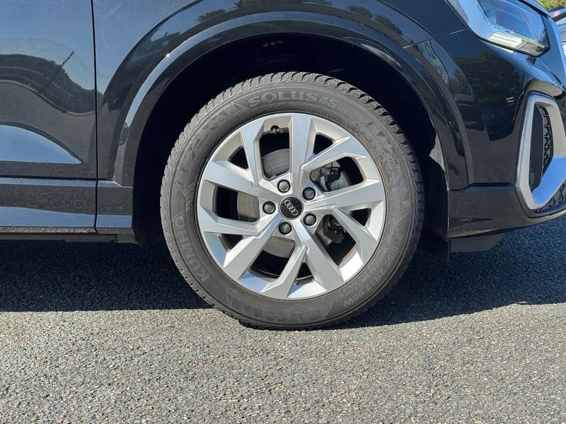 Photo de la voiture AUDI Q2 35 TFSI 150 S tronic 7 S line