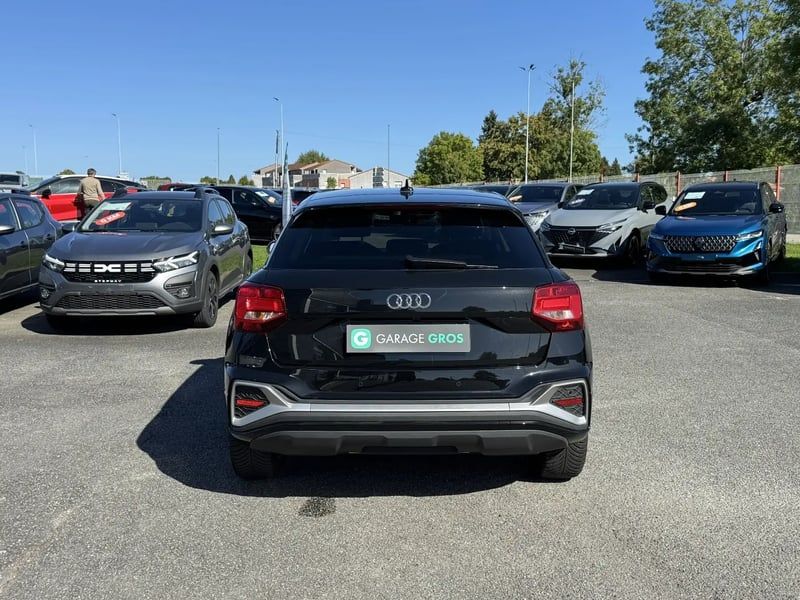 Photo de la voiture AUDI Q2 35 TFSI 150 S tronic 7 S line