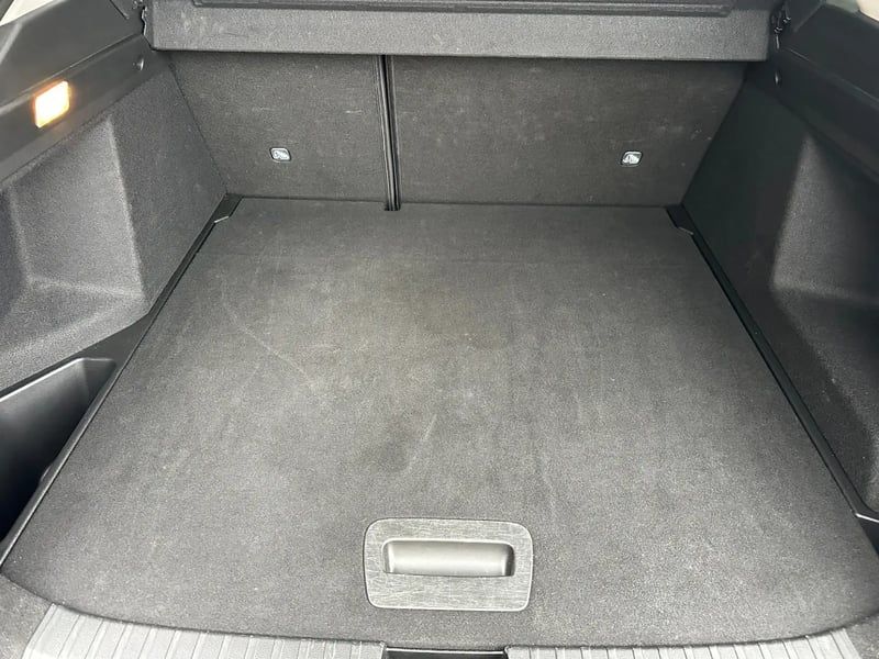 Photo de la voiture RENAULT ARKANA mild hybrid 140 EDC GSR2 Evolution