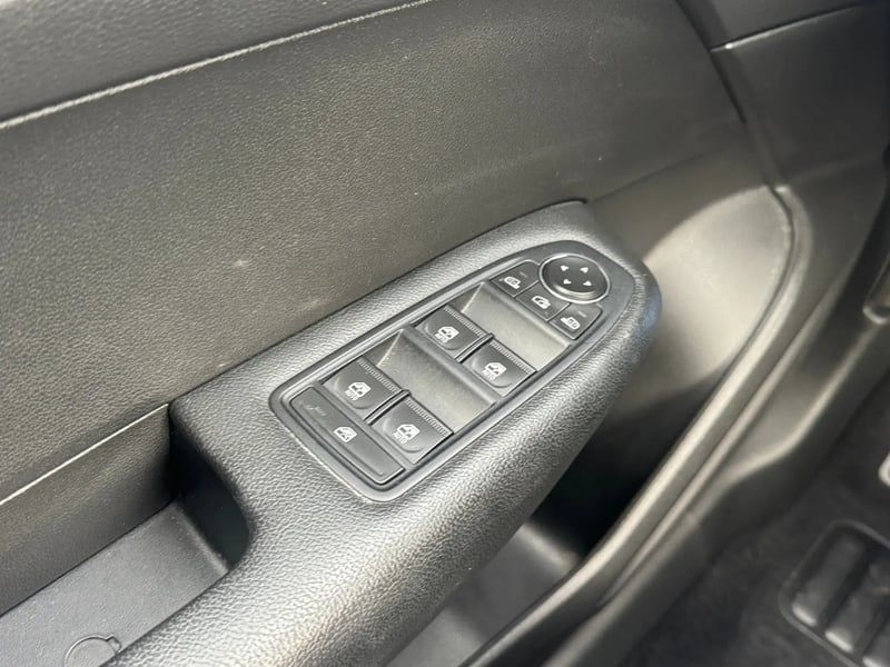 Photo de la voiture RENAULT ARKANA mild hybrid 140 EDC GSR2 Evolution