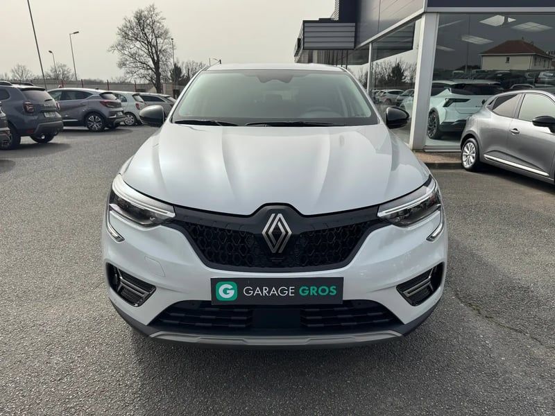 Photo de la voiture RENAULT ARKANA mild hybrid 140 EDC GSR2 Evolution